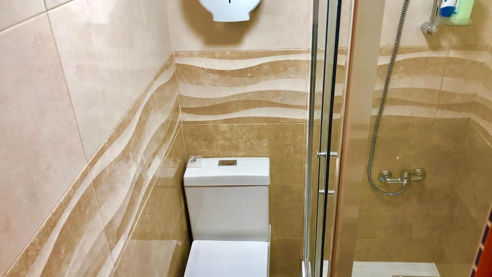 בית הארחה Room In Apartment - 2Lisbon Downtown Private Bedroom River View